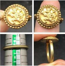 Beautifull Old Gold Gliding Very Antique Ring With Stutues Craved picture