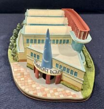 Disney WDCC “Where the Magic Begins” Animation Building Signed COA Free LE Pin picture