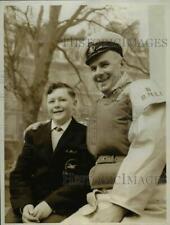 1962 Press Photo London-Richard Bowden and John Stonehouse both heroes. picture