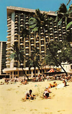 Waikiki Beach Surfrider Hotel HAWAII Postcard CHROME UNPOSTED  - FREESHIP picture